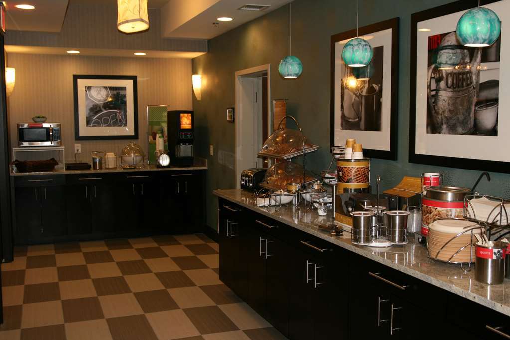 Hampton West Hotel