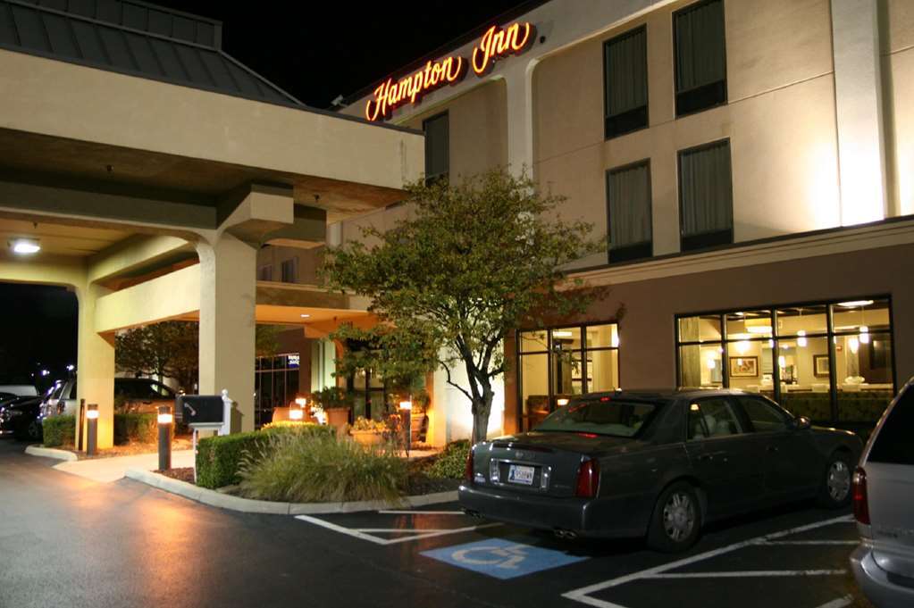 Hotel Hampton West 3*